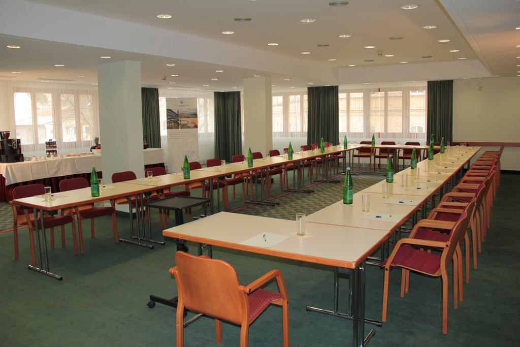 Hotel Burgenland Eisenstadt Bagian luar foto