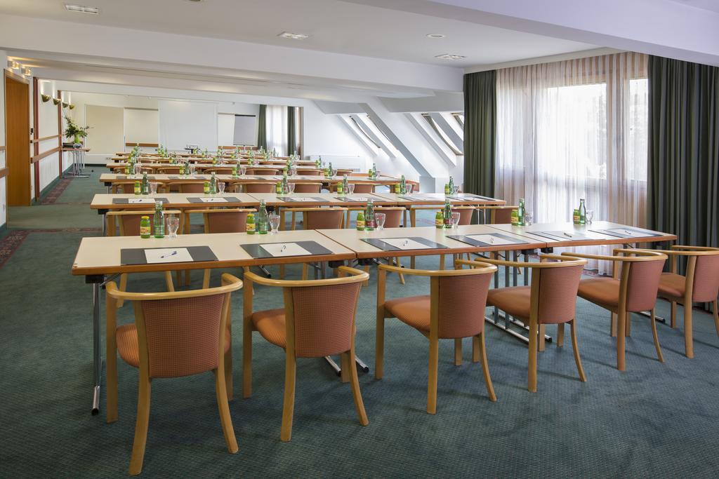 Hotel Burgenland Eisenstadt Bagian luar foto