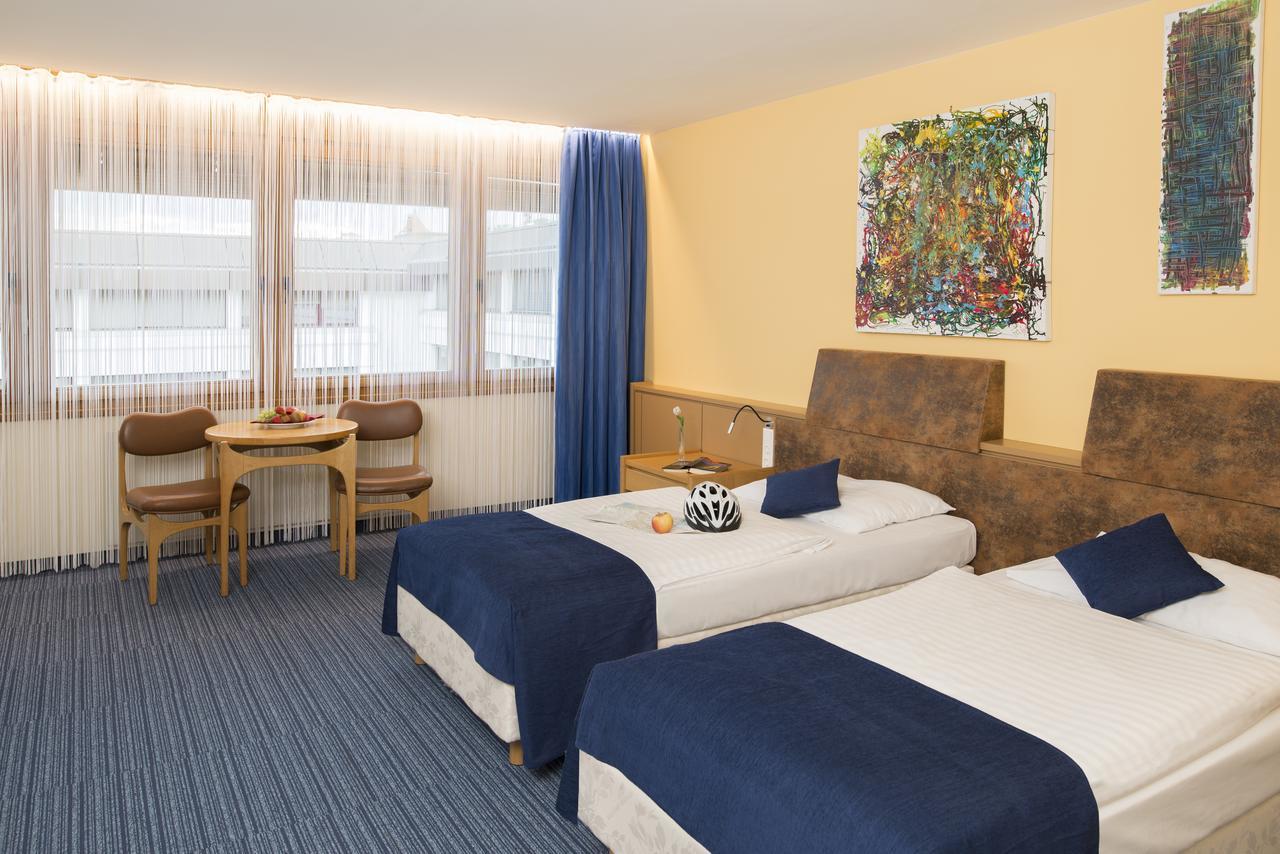 Hotel Burgenland Eisenstadt Bagian luar foto